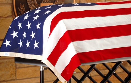 US 5' x 9.5' Casket Mourning Flag